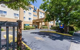 Comfort Inn And Suites Seattle Wa